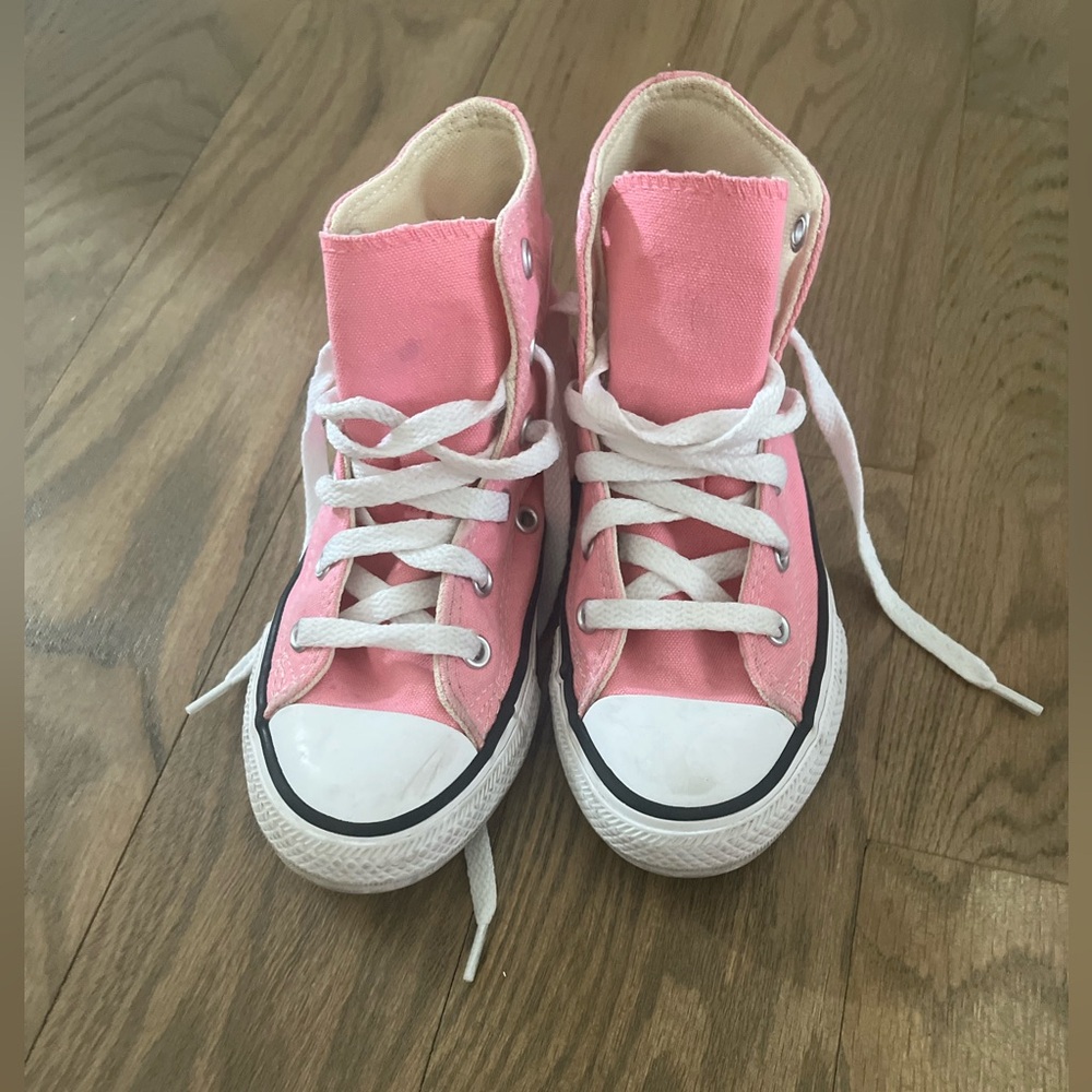 Converse high top girls size 12- pink